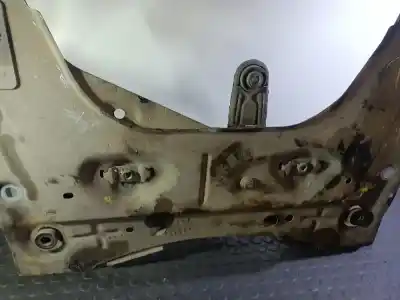 Peça sobressalente para automóvel em segunda mão charrió / suporte de eixo dianteiro por renault clio iii exception 2 referências oem iam   