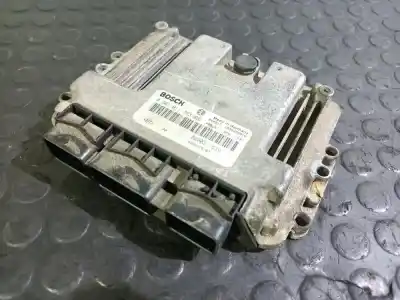 Автозапчастина б/у ебу контролер двигуна для renault laguna ii (bg0) expression посилання на oem iam 8200311539  0281011723
