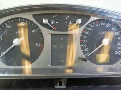 Second-hand car spare part dashboard for renault laguna ii (bg0) expression oem iam references 8200399767  
