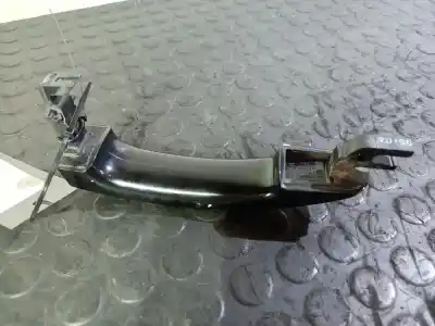 Second-hand car spare part exterior left front door handle for ford focus berlina (cap) ghia oem iam references 3m51r22404
