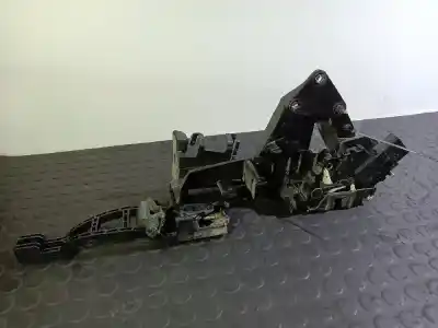 Second-hand car spare part left front door lock for ford focus berlina (cap) ambiente (d) oem iam references   