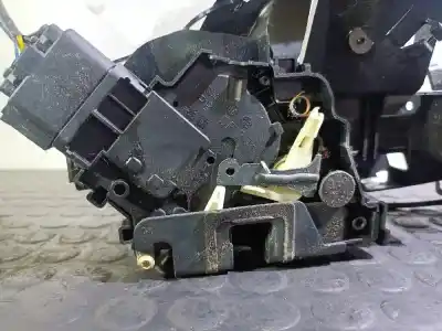 Second-hand car spare part front right door lock for ford focus berlina (cap) ambiente (d) oem iam references   