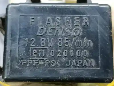 Second-hand car spare part fuse box unit for suzuki swift berlina mz gl 5ptas. oem iam references 3677072kb2  