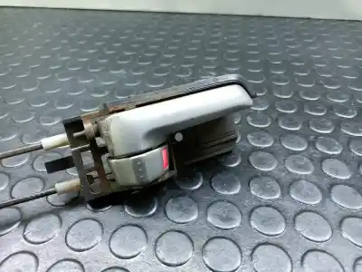 Second-hand car spare part front right door lock for suzuki swift berlina mz gl 5ptas. oem iam references 8220162j30  