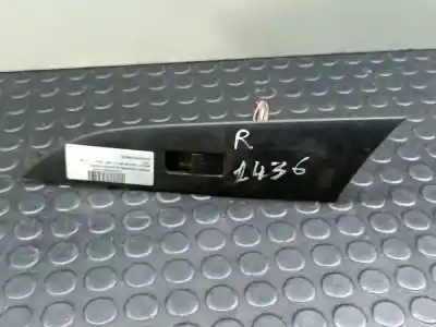 Second-hand car spare part right front power window switch for mazda 3 berlina (bk) 1.6 crdt active oem iam references 03123100bp4k66370  