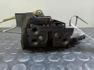 Second-hand car spare part front right door lock for mazda 3 berlina (bk) 1.6 crdt active oem iam references 014521701  