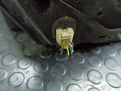 Peça sobressalente para automóvel em segunda mão espelho retrovisor esquerdo por mazda 3 berlina (bk) 1.6 crdt active referências oem iam e4012220  