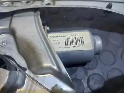 Peça sobressalente para automóvel em segunda mão elevador de vidros dianteiro direito por renault clio iii business referências oem iam 400861f