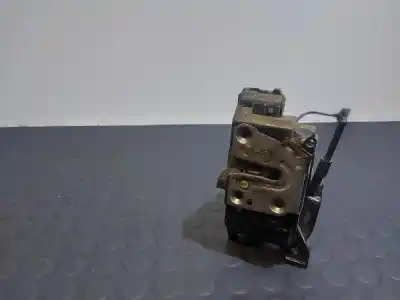 Peça sobressalente para automóvel em segunda mão fechadura da porta dianteira direita por renault clio iii business referências oem iam 300125e