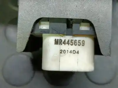 Автозапчасти б/у управление задними правыми стеклами за mitsubishi montero (v80/v90) 3.2 di-d cat ссылки oem iam mr445659  