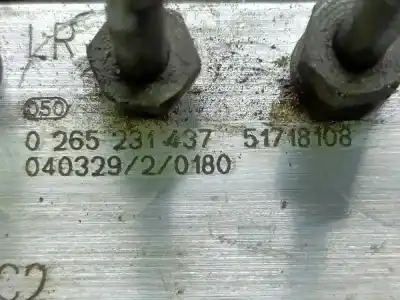 Pezzo di ricambio per auto di seconda mano  per FIAT STILO  Riferimenti OEM IAM 51718108  