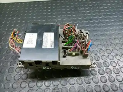 Peça sobressalente para automóvel em segunda mão caixa de fusíveis e relés por land rover freelander (ln) 2.0 di familiar (72kw) referências oem iam ywc106390