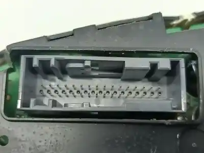 Peça sobressalente para automóvel em segunda mão quadrante por ford mondeo ber. (ca2) trend referências oem iam 8m2t10849vd  