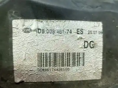 Автозапчастина б/у права фа для renault clio ii fase ii (b/cb0) посилання на oem iam d800846174