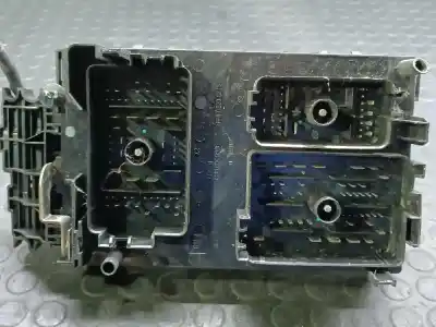 Second-hand car spare part fuse box unit for corsa astra j lim enjoy oem iam references 13313205c11000053  