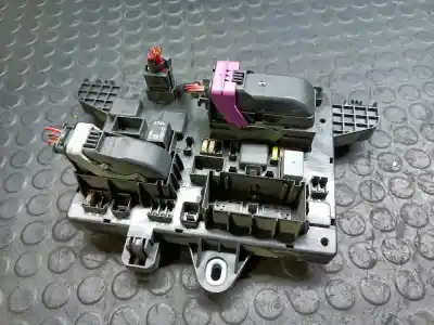 Second-hand car spare part fuse box unit for corsa astra j lim enjoy oem iam references 365927271