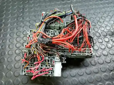 Gebrauchtes Autoersatzteil RELAIS SICHERUNGSKASTEN Multifunktionsrelais zum OPEL CORSA  OEM-IAM-Referenzen 013107025998  13142780
