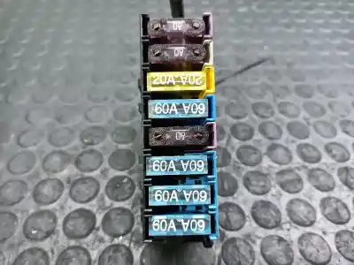 Pezzo di ricambio per auto di seconda mano scatola relè/fusibili per opel zafira a zafira a riferimenti oem iam 