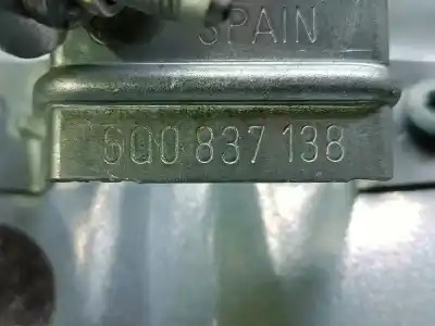 Second-hand car spare part passenger side right window regulator for volkswagen polo (9n3) 1.4 16v oem iam references 6q4837756