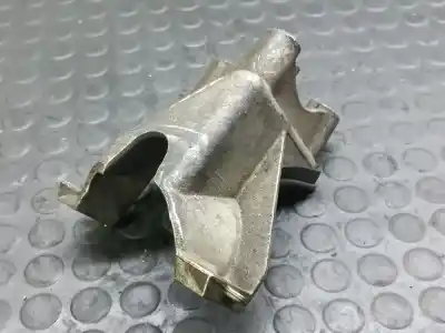 Pezzo di ricambio per auto di seconda mano supporto motore per citroen xsara picasso xsara picasso 2.0 hdi riferimenti oem iam 9638770480  