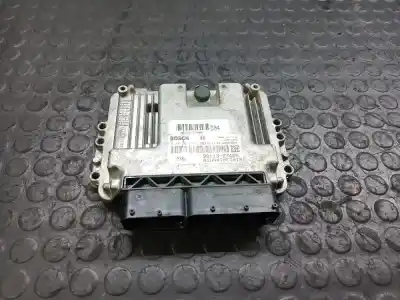 Pezzo di ricambio per auto di seconda mano Centralina Motore per KIA CARENS 2.0 CRDi EX Monovolumen Riferimenti OEM IAM 0281013072  3911327485