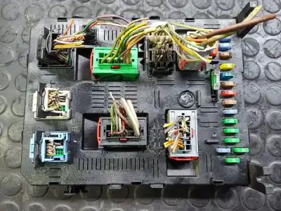 Second-hand car spare part fuse box unit for citroen c4 coupe collection oem iam references 9660105980  