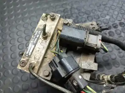 Автозапчастина б/у абс для MITSUBISHI MONTERO (V20/V40) 2.5 Turbodiesel Посилання на OEM IAM MB668266  
