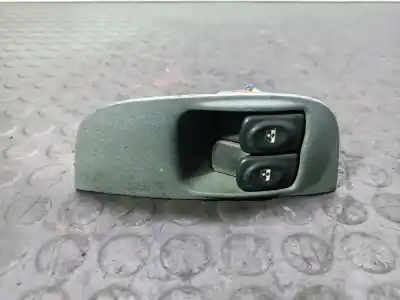 Second-hand car spare part left front power window switch for renault clio ii fase ii (b/cb0) clio oem iam references   