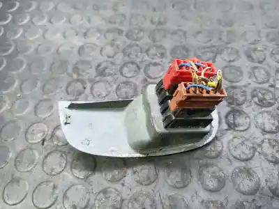 Second-hand car spare part left front power window switch for renault clio ii fase ii (b/cb0) clio oem iam references   