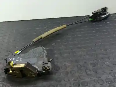 Second-hand car spare part left front door lock for toyota corolla (e12) 1cdf oem iam references   