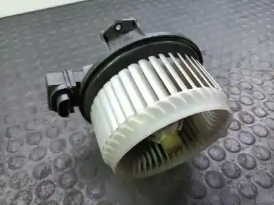 Pezzo di ricambio per auto di seconda mano ventola riscaldamento per suzuki swift berlina mz gl 5ptas. riferimenti oem iam 2727000311  