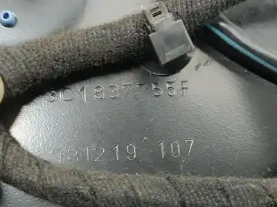 Peça sobressalente para automóvel em segunda mão elevador de vidros dianteira esquerda por volkswagen passat berlina (3c2) highline referências oem iam 301837755f