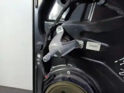 Peça sobressalente para automóvel em segunda mão elevador de vidros traseiro direito por volkswagen passat berlina (3c2) highline referências oem iam 3c4839756