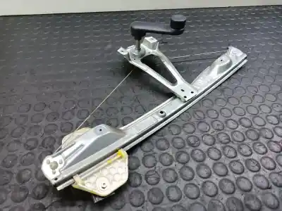 Second-hand car spare part rear right window regulator for renault clio ii fase ii 1.2 oem iam references 7700434304  