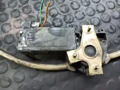 Peça sobressalente para automóvel em segunda mão elevador de vidros dianteira esquerda por renault 9 ts 72 cv / 53 kw referências oem iam   