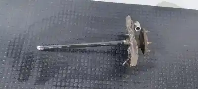 Tweedehands auto-onderdeel transmissie links achter voor nissan terrano terrano.ii (r20) sr (3-ptas) oem iam-referenties 