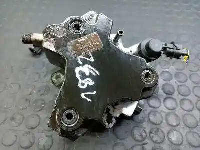 Автозапчастина б/у насос инжекційний для kia carens 2.0 crdi ex monovolumen посилання на oem iam 3310027400  0445010121