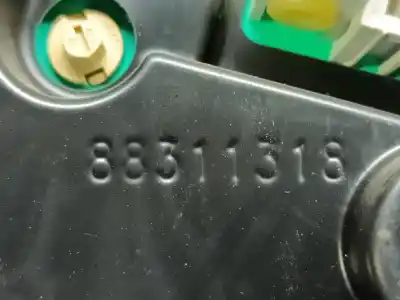 Peça sobressalente para automóvel em segunda mão quadrante por opel zafira a zafira a referências oem iam 24461768  