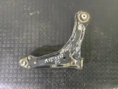 Peça sobressalente para automóvel em segunda mão Braço De Suspensão Inferior Esquerdo Dianteiro por MERCEDES-BENZ VITO W638 COMBI 113 638.114 Referências OEM IAM   