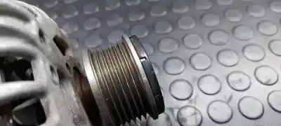 Peça sobressalente para automóvel em segunda mão Alternador por DACIA DOKKER Ambiance Referências OEM IAM 231005933R  