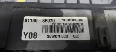 Pièce détachée automobile d'occasion BOÎTES À FUSIBLES pour KIA SORENTO  Références OEM IAM 911603E070  