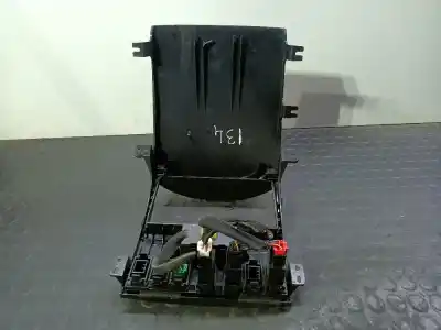 Peça sobressalente para automóvel em segunda mão moldagem por kia sorento 2.5 crdi concept referências oem iam 945003e160  