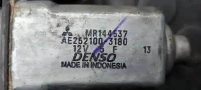 Piesă de schimb auto la mâna a doua mecanism actionare geam spate dreapta pentru mitsubishi l 200 k6 7 2500 td glx 4-ptas. referințe oem iam ae2621003170   Piesă de schimb auto la mâna a doua mecanism actionare geam spate dreapta pentru mitsubishi l 200 k6 7 2500 td glx 4-ptas. referințe oem iam ae2621003170