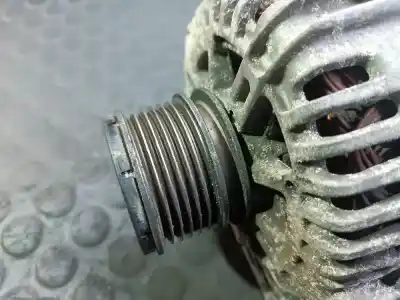 Second-hand car spare part alternator for renault megane i scenic ja renault oem iam references 8200772726  