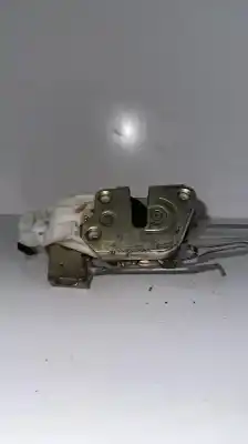 Автозапчастина б/у замок передній праві двері для mitsubishi l 200 k6 7 2500 td glx 4-ptas. посилання на oem iam   