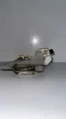 Автозапчастина б/у замок передній праві двері для mitsubishi l 200 k6 7 2500 td glx 4-ptas. посилання на oem iam   