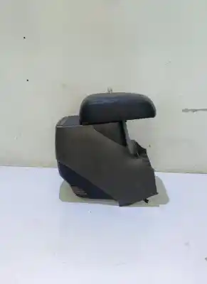 Second-hand car spare part center armrest for mitsubishi montero (v60/v70) 3.2 di-d avance oem iam references mr402412  