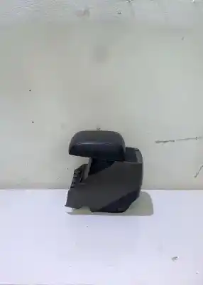 Second-hand car spare part center armrest for mitsubishi montero (v60/v70) 3.2 di-d avance oem iam references mr402412  