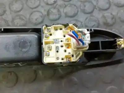 Second-hand car spare part left front power window switch for chevrolet matiz 1.0i 66 s oem iam references 201002513  