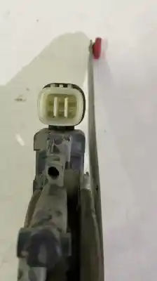 Second-hand car spare part Rear Right Window Regulator for MITSUBISHI L 200 (KA0/KB0) 2.5 DI-D CAT OEM IAM references MN182353   Second-hand car spare part Rear Right Window Regulator for MITSUBISHI L 200 (KA0/KB0) 2.5 DI-D CAT OEM IAM references MN182353